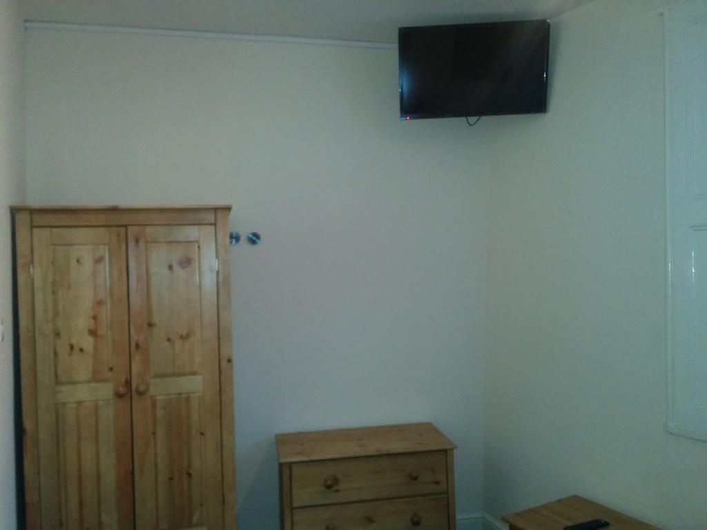 Shanahans B&B With Sports Bar Бирмингем Экстерьер фото